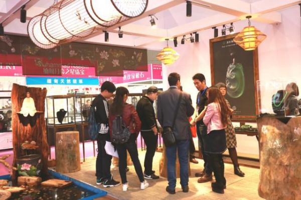 2018第30届成都国际珠宝首饰展览会|成都秋季珠宝展展台设计搭建
